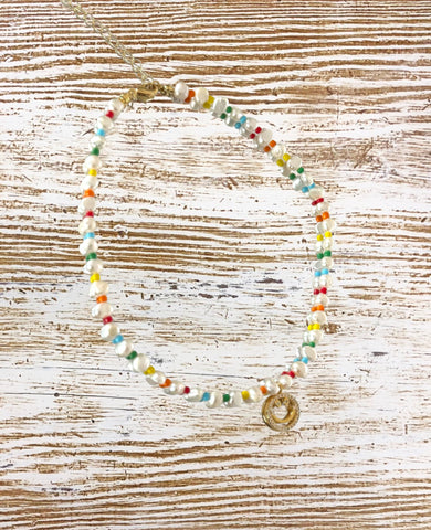 Keep smiling beaded necklace