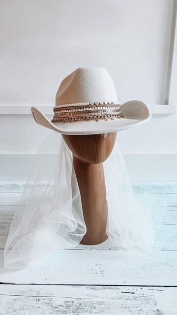 Custom Bride hat Bride hat with veil Bride cowboy hat with veil  Bachelorette hat Wifey hat Bride to be hat MRS cowboy hat Bride cowgirl hat