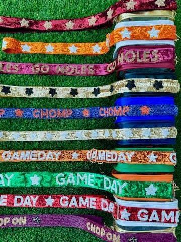 College Team Bag Clear Stadium Compliant Crossbody Purse Custom Sequin Strap Design Game Day Football Essential Concert Venue Approved Transparent Accessory Tailgate Party Bag Team Colors Sporting Event Purse Sparkly Details Fan Gift